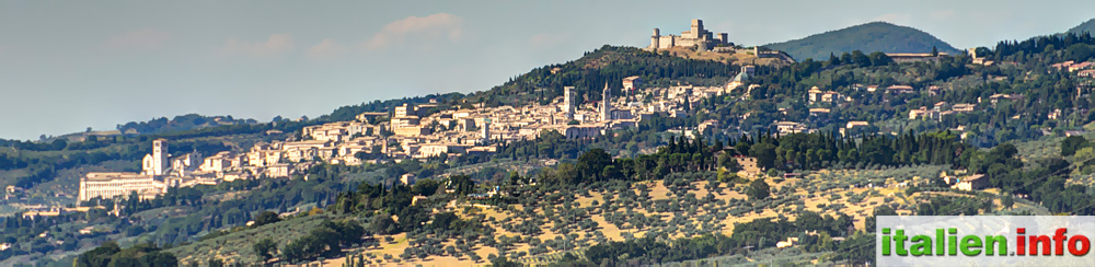Italien genießen mit Italien.Info: Blick auf Assisi (PG) - Umbrien